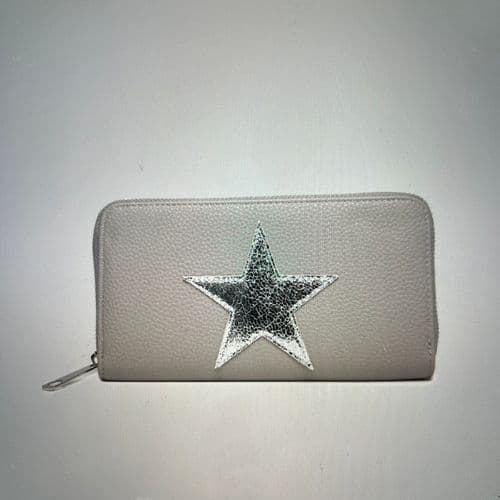 SALE: Fabulous Star purse / wallet