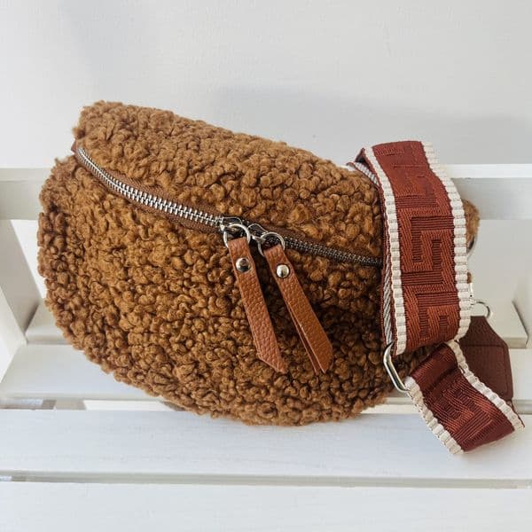SALE: Teddy crossbody bag & bag strap