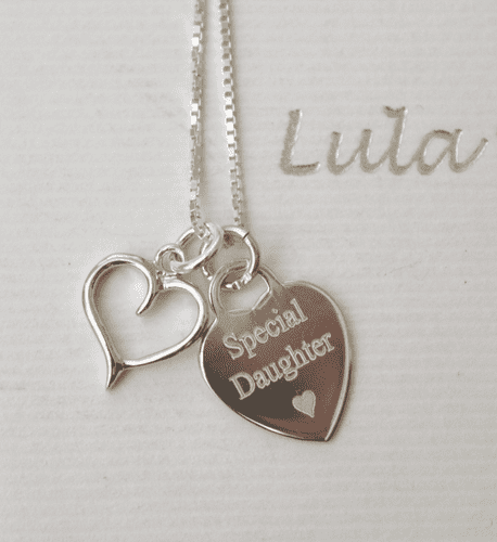 Special jewellery gift for mum / mom / mummy - FREE ENGRAVING