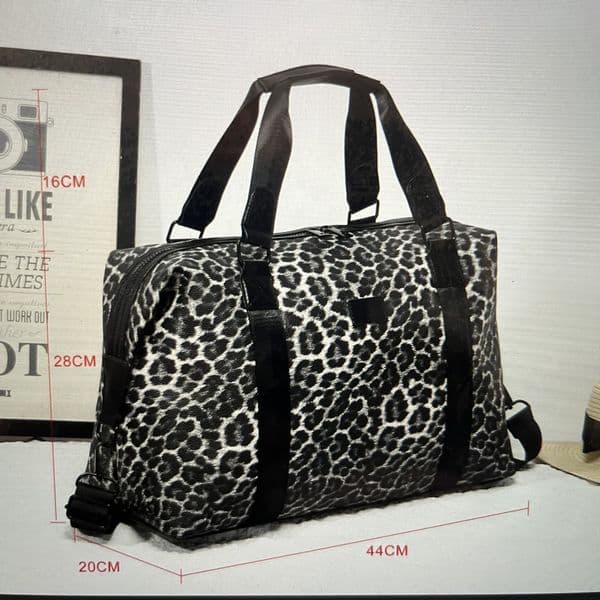 SPECIAL OFFER: Animal Print travel bag  - with trolley sleeve