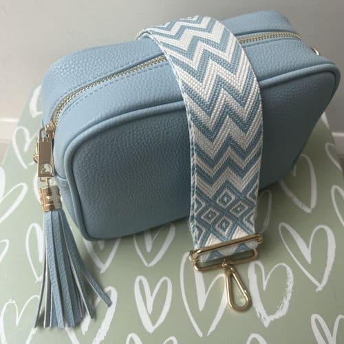 SPECIAL OFFER: Baby blue faux leather tassel bag gift set