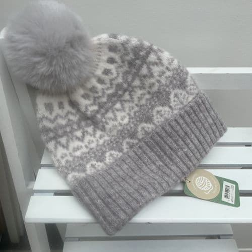 SPECIAL OFFER: Fairisle bobble hat