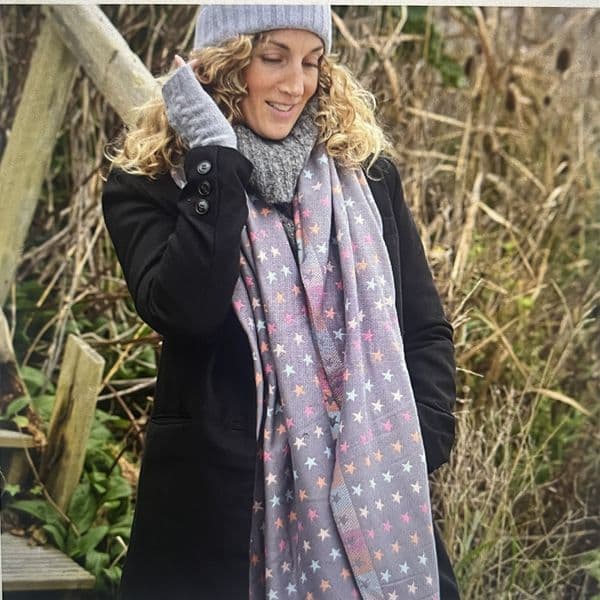 SPECIAL OFFER: Reversible star scarf - various colours