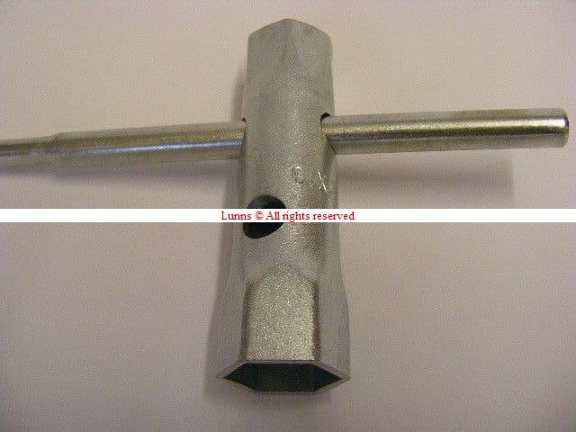 Koi Silver  8 piece Tap Valve Removal Kit