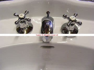 Sanitana Victoriana 3 Hole Basin Mixer V54