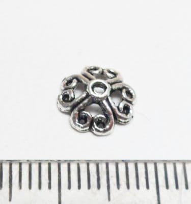 Circles bead caps x 20. 8mm