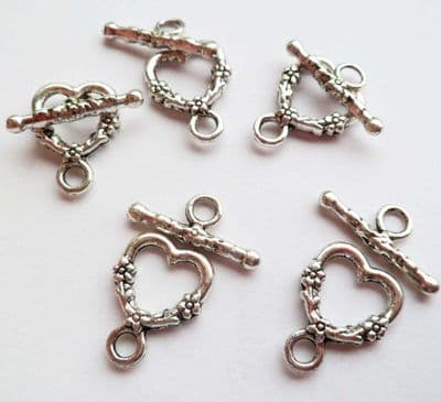 Flower Heart Toggle x 5 sets. Tibetan Style Silver. 18mm x 13mm