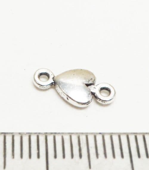 Heart connector 11mm x 5mm x 50.