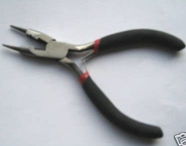 Jewellery makers 3 in 1 pliers.