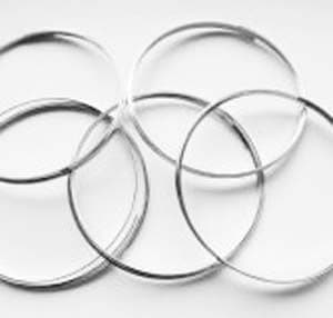 Memory wire 4 coil bracelet x 5. Approx 60mm diam.