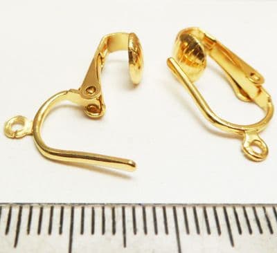 Pierced look clip on earrings x 4. Gold Plated