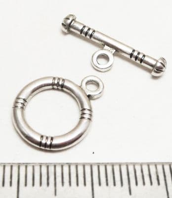 Ring Toggle x 20. 12mm diam. Silver.