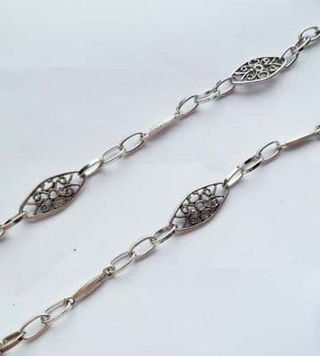 Scroll Oval and Ridged bar chain. 1m unfinished length.