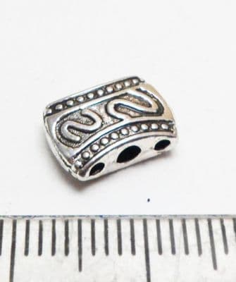 Three strand Oval spacer beads. 11mm x 7mm x 3mm. Silver.