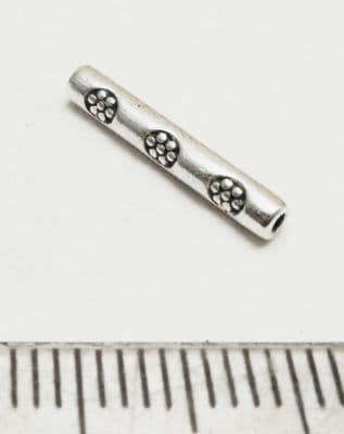 Tibetan Style Silver 3 daisy tube spacer bead x 16.  19mm x 2mm.