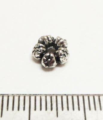 Tibetan Style Silver 5 daisy spacer.x 15. 8mm x 3mm.