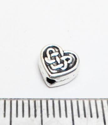 Tibetan Style Silver Celtic Heart spacer beads x 100