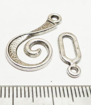 Tibetan Style Silver Swirl Toggle/bar x 4.