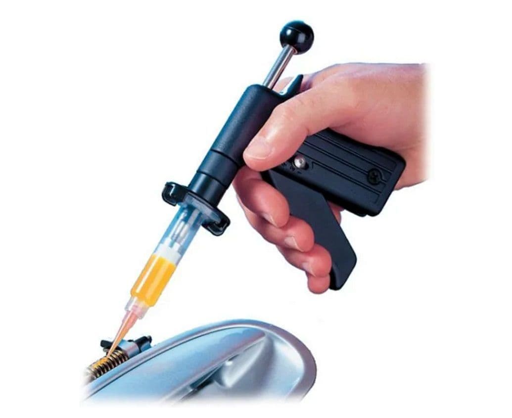 EFD 30cc Manual Syringe Gun Dispenser 7023134 Adhesive Dispensing Ltd