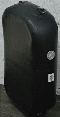 Inflatable flat fender