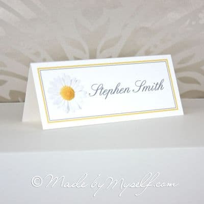 Printed Daisy Place Card