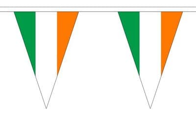 Ireland Bunting, triangular, 20 metre