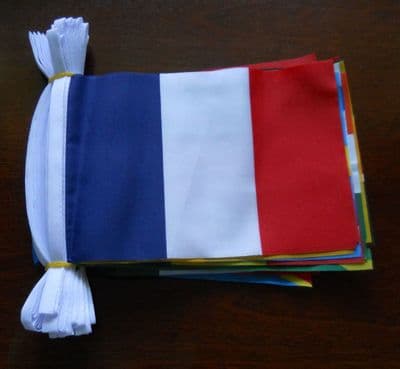 Multi Nation Bunting, rectangular, 50 countries, 15 metre.