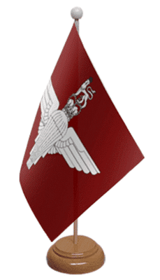 Parachute Regiment Desk / Table Flag with wooden stand and base