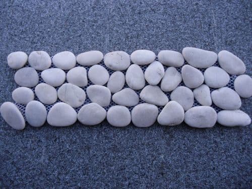 1 m2 ( 9.9 linear metres ) White Natural Stone Pebble Border Mosaic Tiles 10 x 30 cm