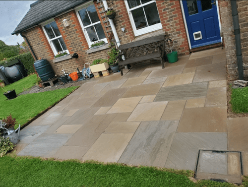 1 m2 Calibrated Raj Green Surrey Riven Sandstone Mixed Sizes 22 mm