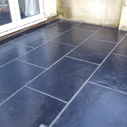 18.36 m2 Full crate Deal Black Limestone Sawn Paving 900 x 600 Garden slabs