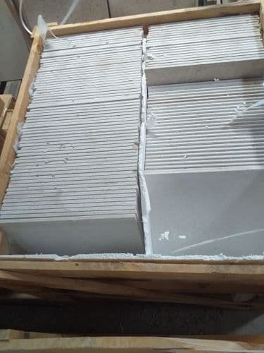 26m2 CLEARANCE / DAMAGED Dijon Brushed Limestone 600 x 400 x 12 mm tiles