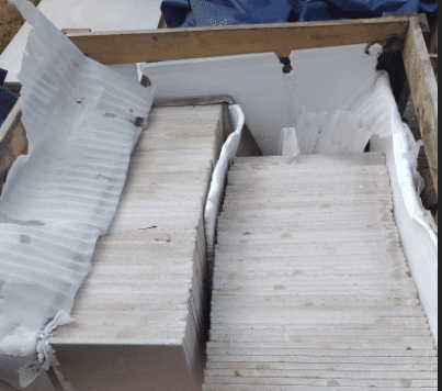 32m2 (134 no. tiles) CLEARANCE / DAMAGED Dijon TUMBLED & BRUSHED Limestone 600 x 400 x 12 mm