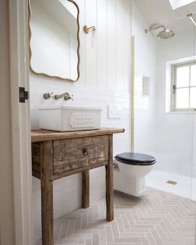 Dijon TUMBLED Limestone Slim Setts (Herringbone Style) approx 200mm x 50mm x 20mm @ £ 39.99 per m2