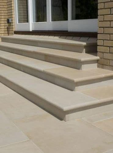 Mint Fossil Honed & Sawn Sandstone SINGLE Bullnosed Coping Stone 900 x 350 x 30 @ £ 26.99 each