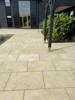 Sample Jerusalem Cream Tumbled Limestone Calibrated Pavers