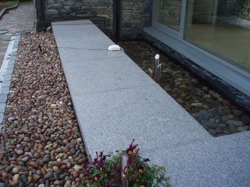 Silver Grey Flamed Calibrated Granite Paving 900 mm x 600 mm x 20 mm only £ 27.99 per m2 inc VAT