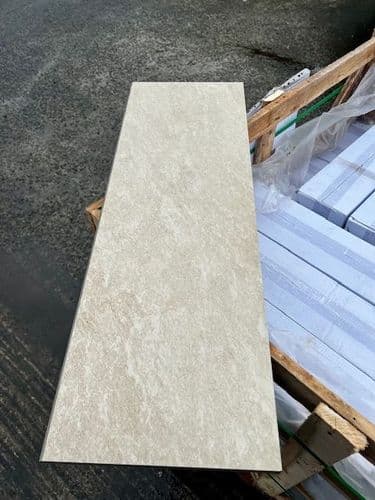 Westminster White Porcelain Bull nose Coping stone Step 900 x 300 x 20 mm