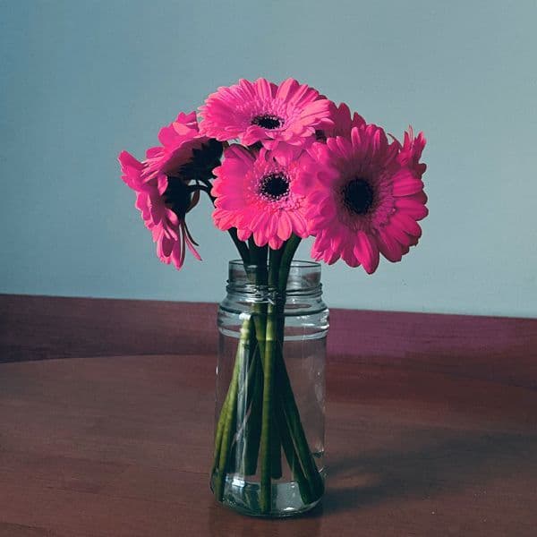 Μπουκετο με κίτρνες τουλίπες .