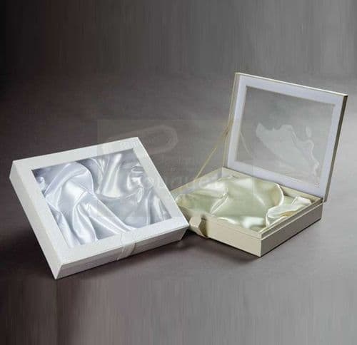 Στεφανοθήκη με σατέν επένδυση /μαγνήτη - Case for stefana with satin lining / magnet