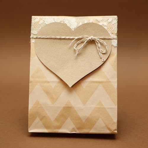 Chevron paper bag favour / Μπομπονιέρα χάρτινο ζικζακ σακουλάκι