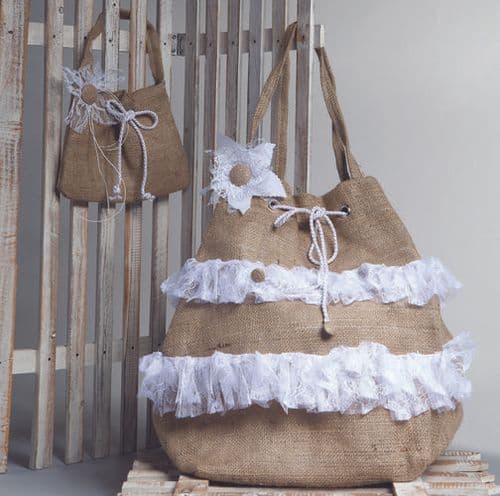 Christening burlap bag / Τσάντα βάπτισης λινό με δαντέλα