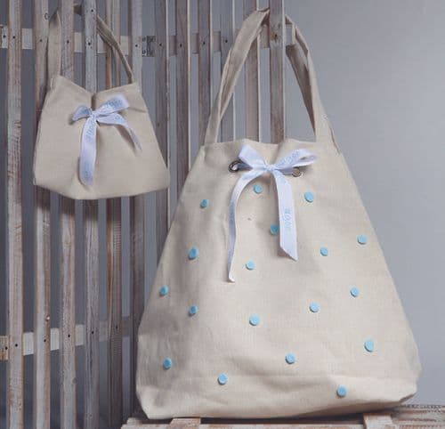 Christening cotton bag with light blue dots / Τσάντα βάπτισης βαμβακερή με πουά γαλάζιο.