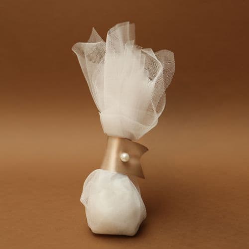tulle with pearl favour / Μπομπονιέρα τουλινη με πέρλα
