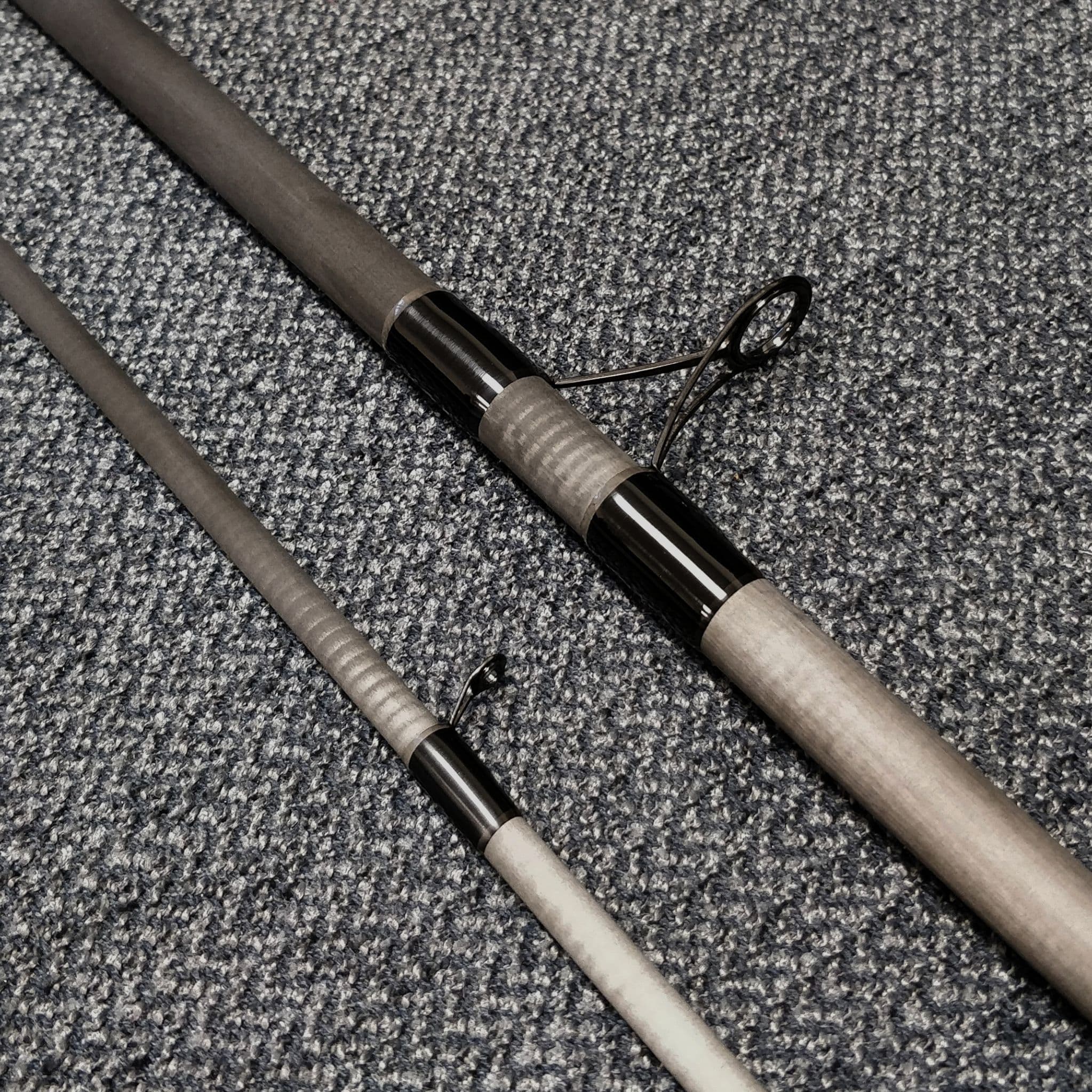 Dark Carbon Specialist Float Rods