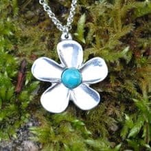 Buttercup flower pendant necklace P64