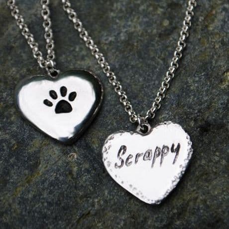 Engraved pawprint pendant