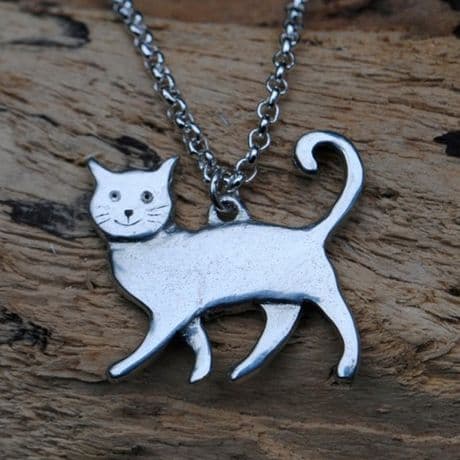 Happy Cat pendant P68