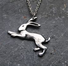 Hare pendant necklace P49