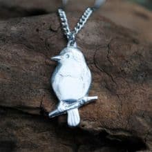 Robin pendant P82